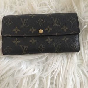 ❤️❤️❤️SALE❤️❤️❤️Louis Vuitton Sara Wallet Monogram